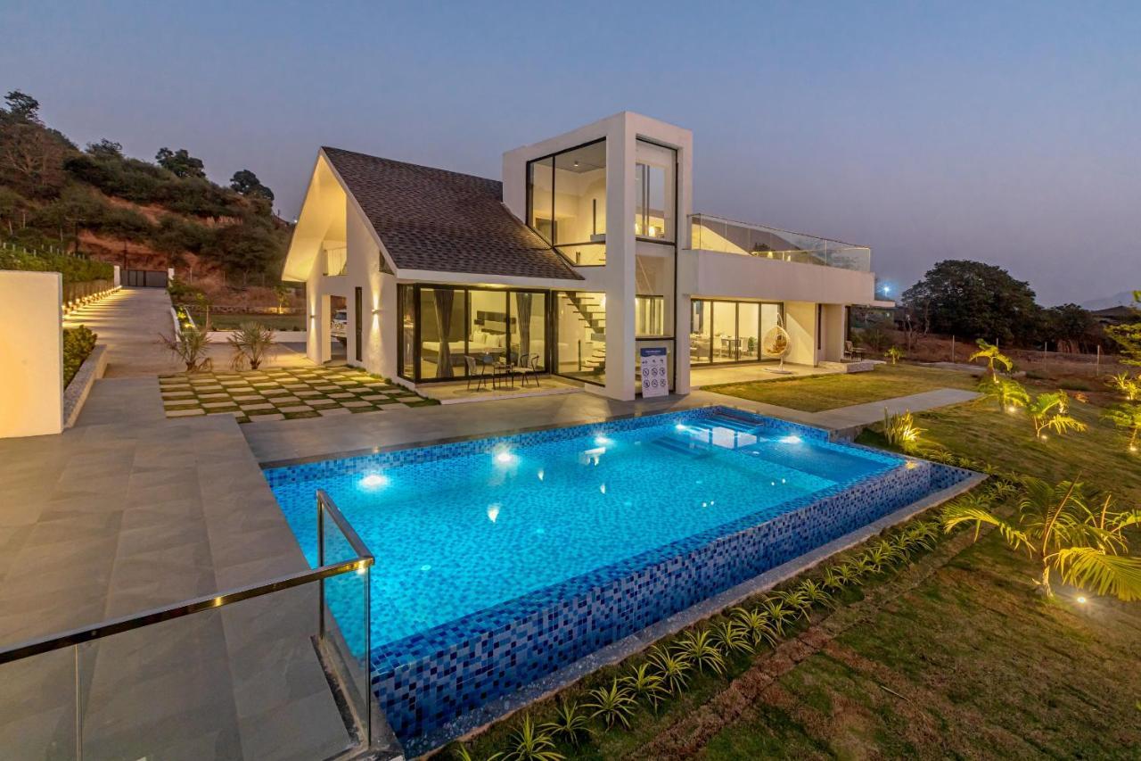 Saffronstays Stargazer, Karjat - Luxury Pool Villa With Lake View Экстерьер фото